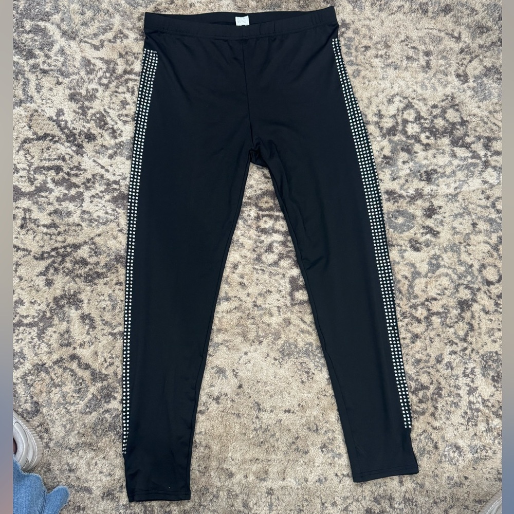 XLg leggings with rhinestones on outer legs - vertical smoke & pet free home - Picture 1 of 3